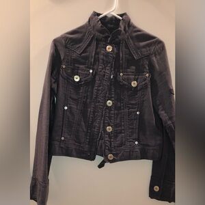 Cino Jacket with Fitted Design